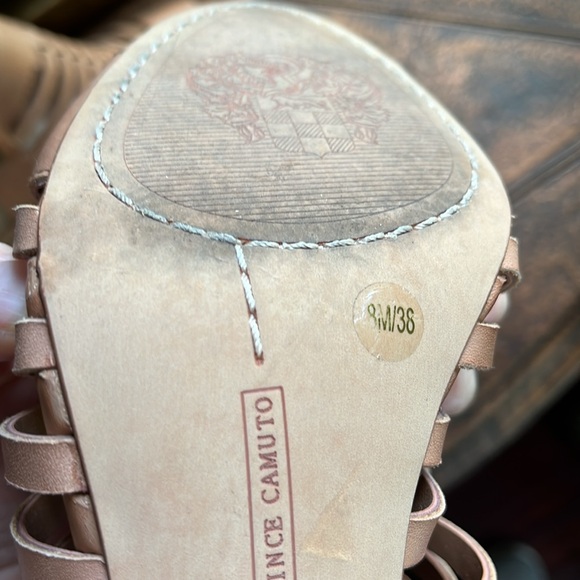 VINCE CAMUTO HEELED SANDALS SIZE 8 - Picture 9 of 10